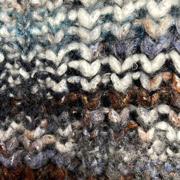 Multicolor Striped Turtleneck Sweater - Picture 11 of 12